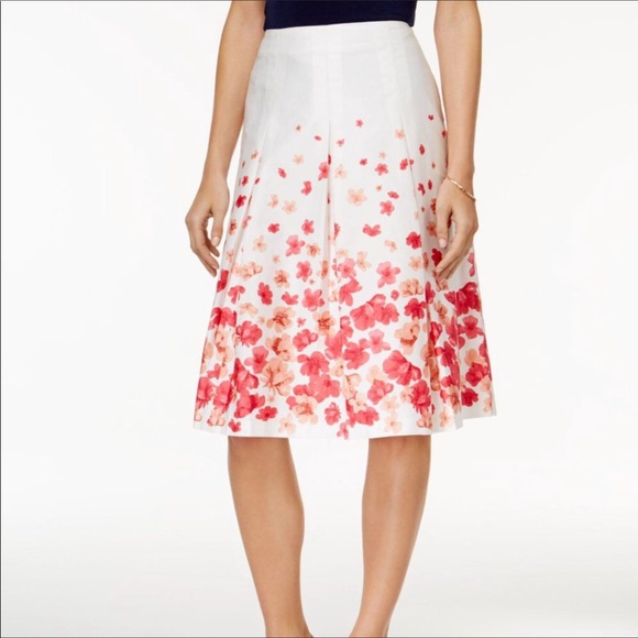 Charter Club Dresses & Skirts - Charter Club White & Pink Floral Cotton Pleated A-line Skirt Size 6